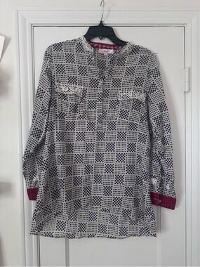 Amaya Navy and White Geometric Long Sleeve Tunic with Maroon Cuffs Size L